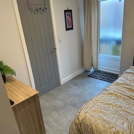 The North Stay Guest Suite Hardingstone Екстериор снимка
